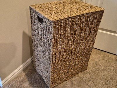 Wicker Rattan Laundry Hamper Basket with Lid - Rectangular Storage Bin
