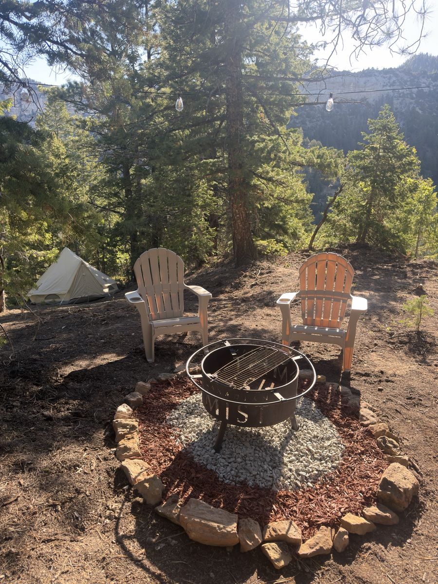 VACANT LAND FOR SALE (0.61 ACRES) Near Zion and Bryce Canyon National Parks – Incredible Views, RV Access, Power, Fiber Internet