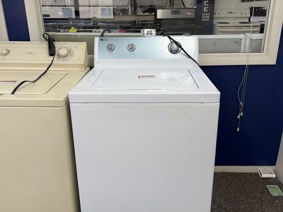 White Amana Top Load Washing Machine - Used, Great Condition