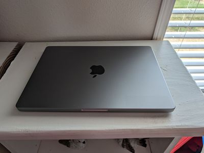 Macbook Pro 14" M1 2021