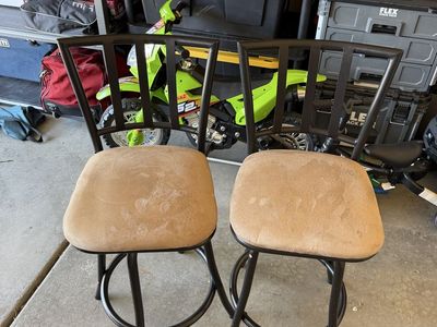 Barstool chairs