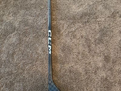 Jetspeed FT6 pro hockey stick P28 curve 85 flex
