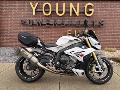 2015 BMW Motorrad S 1000 R