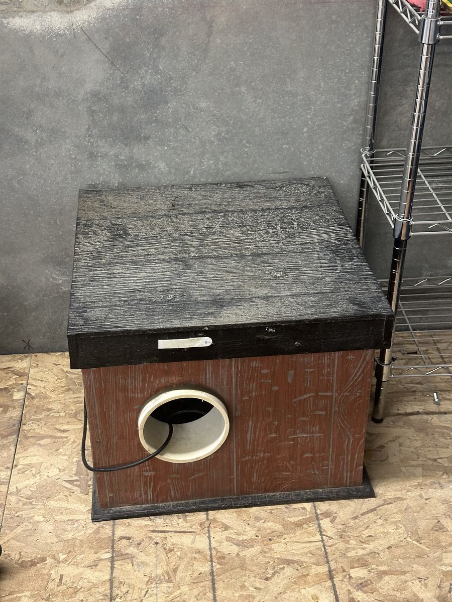 Custom made Outdoor heated, insulated cat shelter