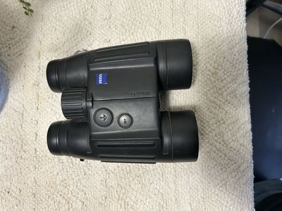 Zeiss Victory RF 10x45 T* Rangefinder Binoculars