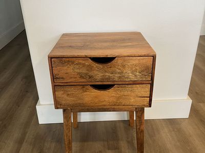 Brown Nightstand/Endtable