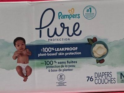 Pampers Pure Protection Newborn Diapers, 76 Count - 100% Leakproof, Plant-Based Skin Protection