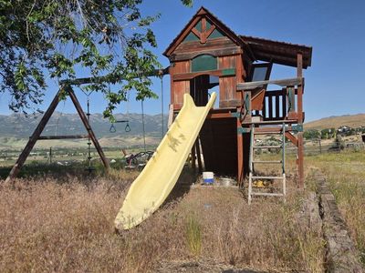 Playground Swing set