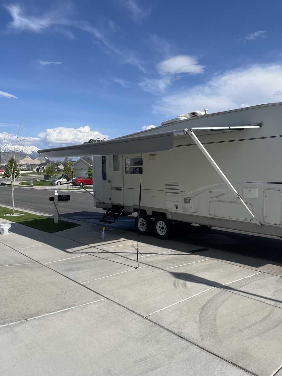 2002 trail bay rls 27 feet