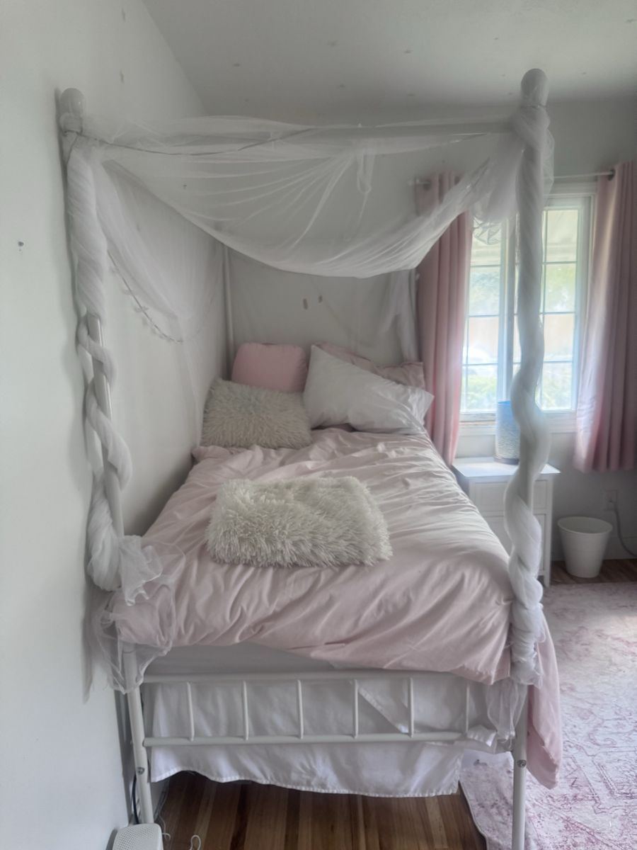 Twin White Poster Bed