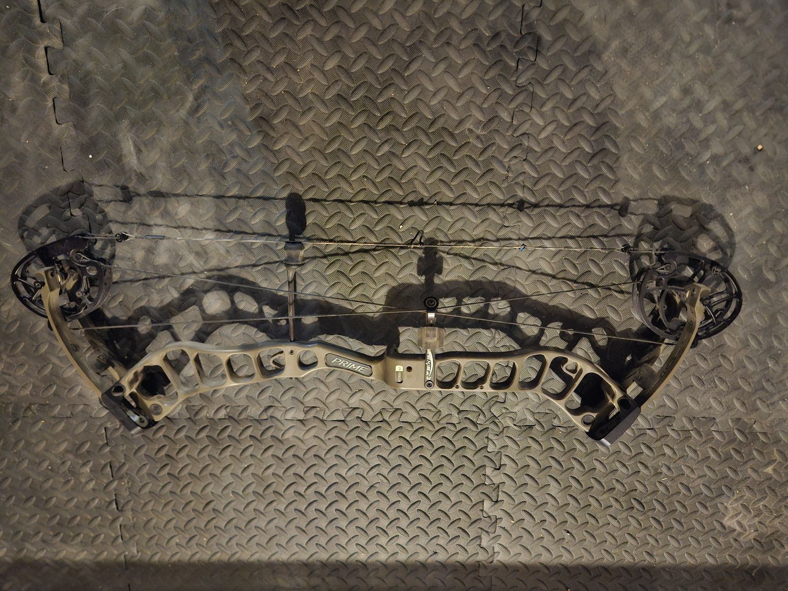 Main image 2