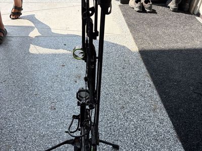 Mathews V3X 33 Bow