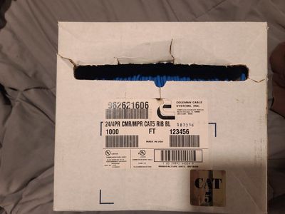Coleman Cable Systems CAT5 APPROX. 1000 FT 24AWG - 4 Pair Type CMR - ETL Verified E118963