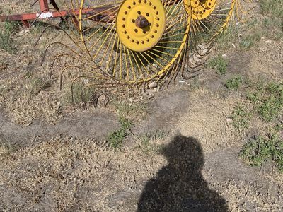 IH MODEL RP/2 HAY RAKE