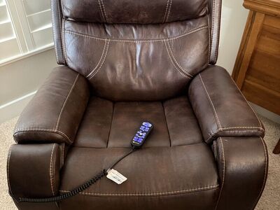 Leather Lifting Recliner Chair