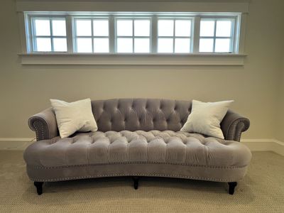 Jennifer Taylor 80" Gray Tufted Velvet Sofa – Pristine Condition (Draper)