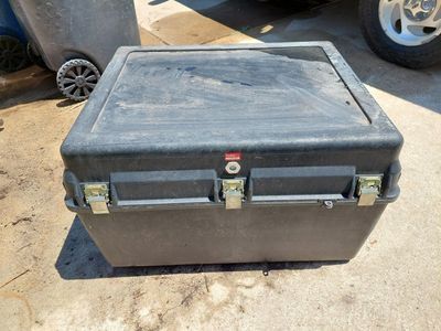 pelican style gear case 24"x32"x18" weatherproof