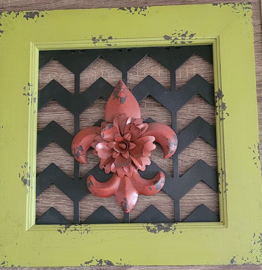 Rustic wall plaque