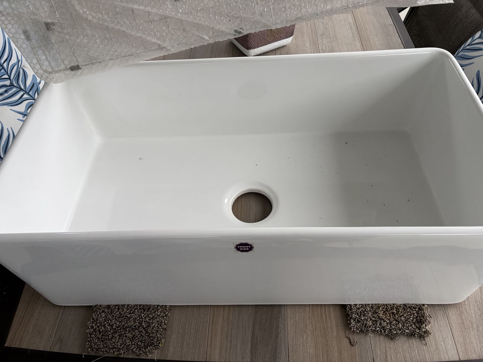 farmhouse sink