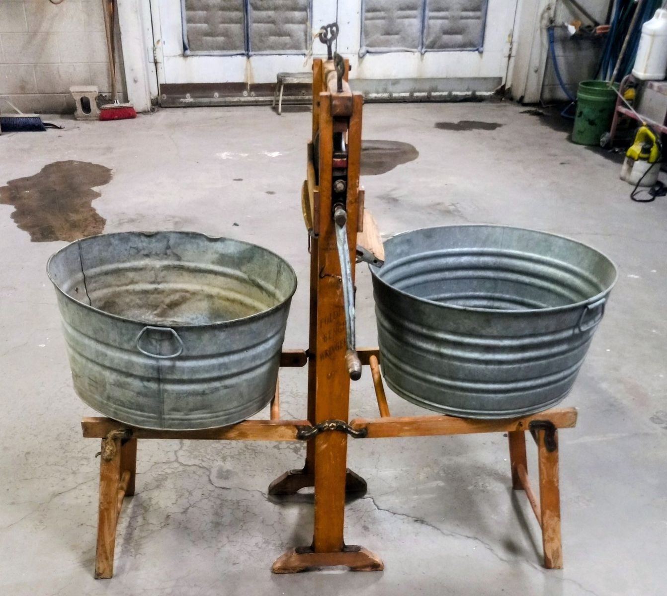 old wringer washer withtubs