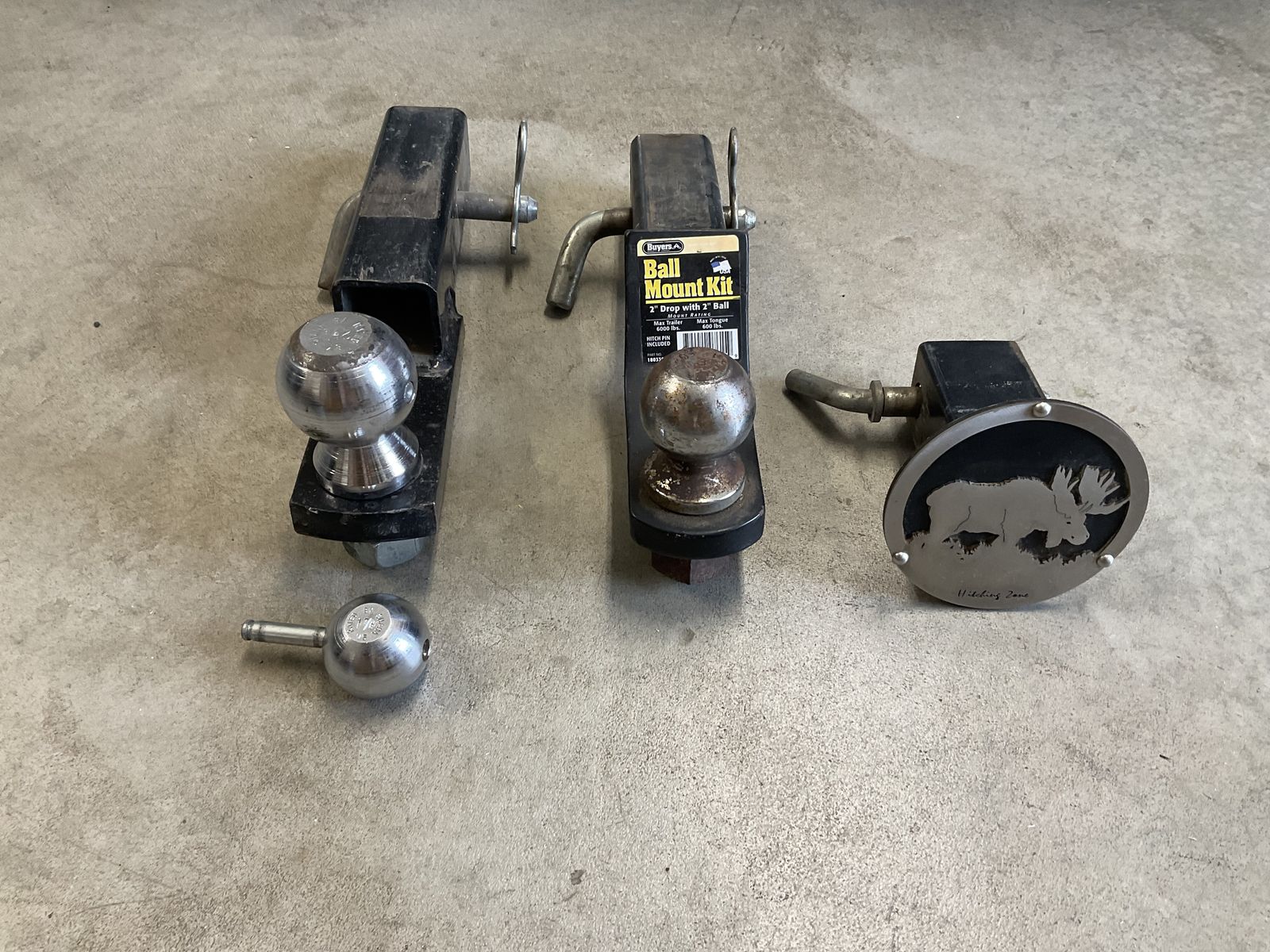 Trailer Hitches & Receiver Plug