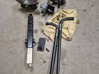 12,000 lb. Blue Ox weight distributing hitch