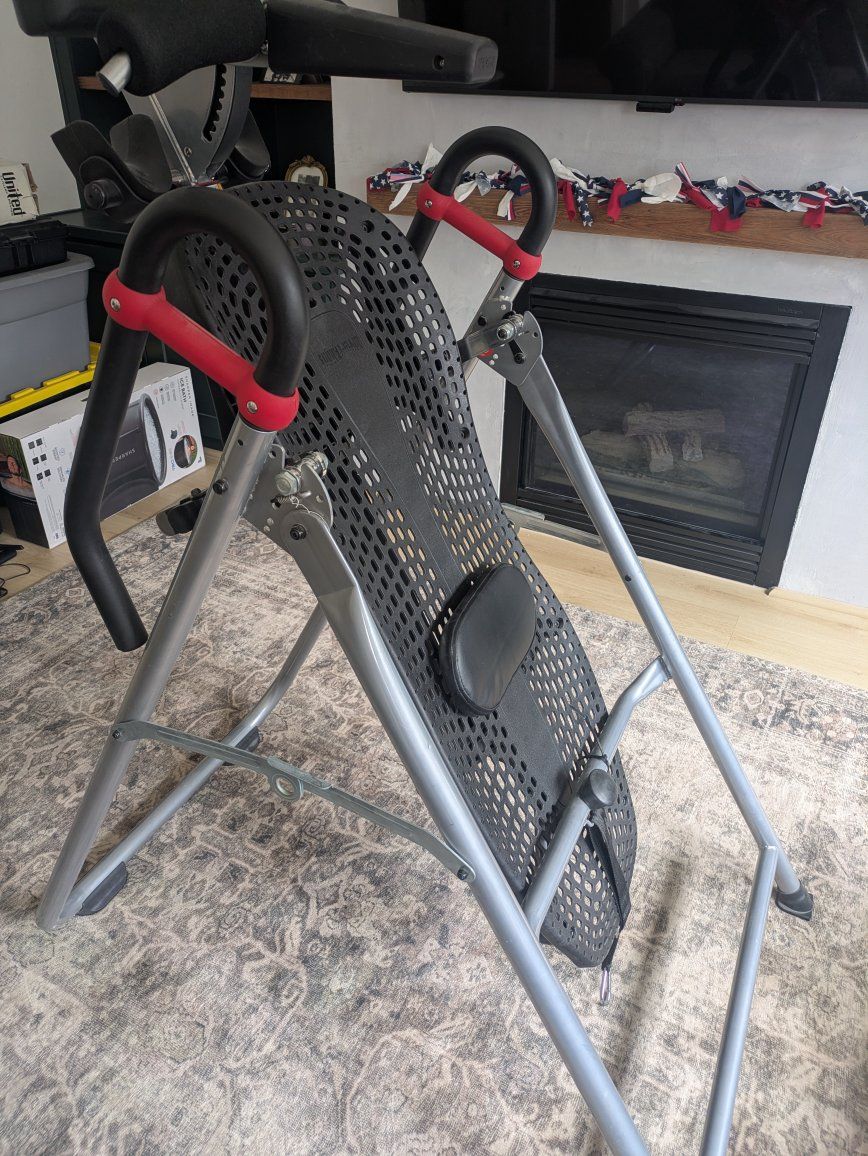 Teeter Hang Ups Defender InvertAlign3 Inversion Table - Back Pain Relief