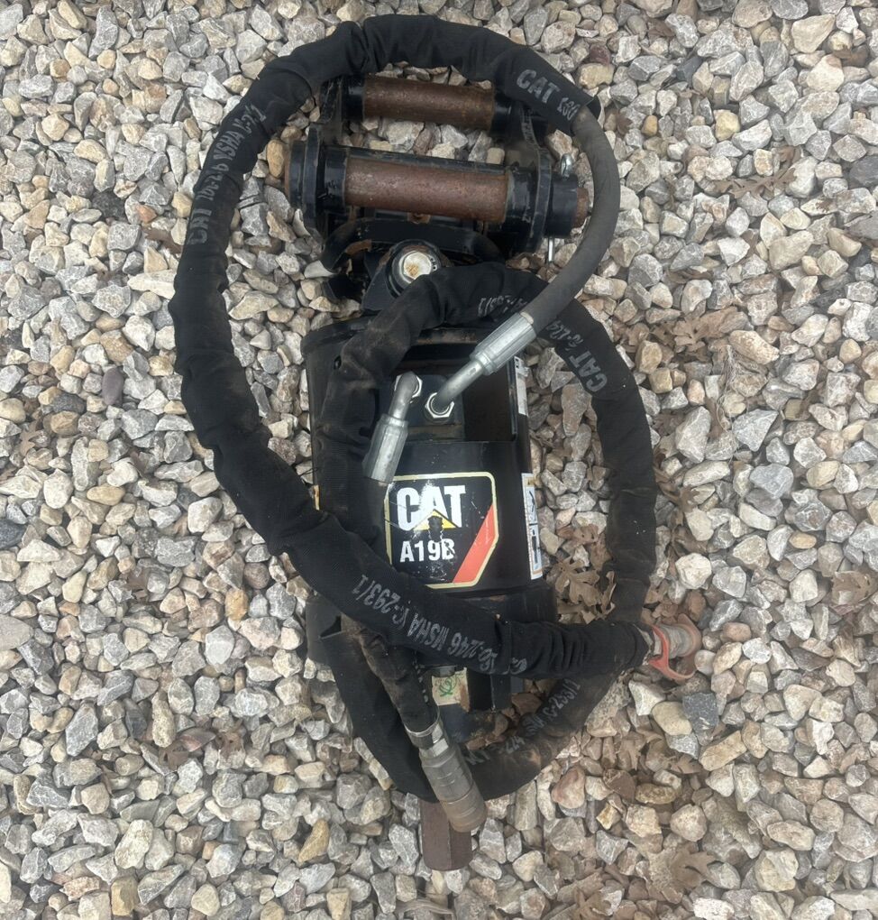 CAT A19B Mini Ex Auger