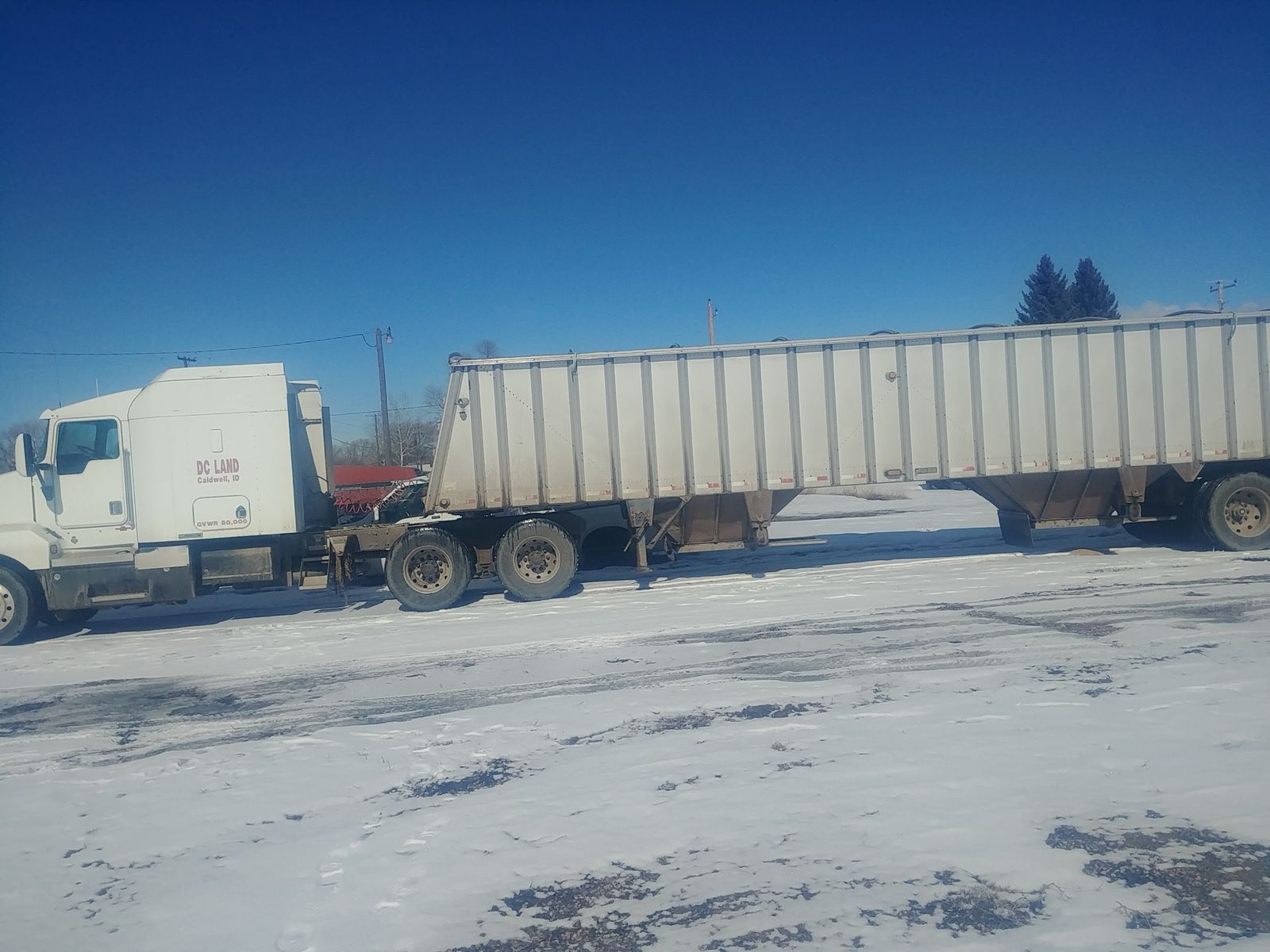 Grain trailers