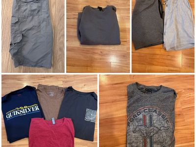 Mens Size L/XL Clothing Bundle. See Description