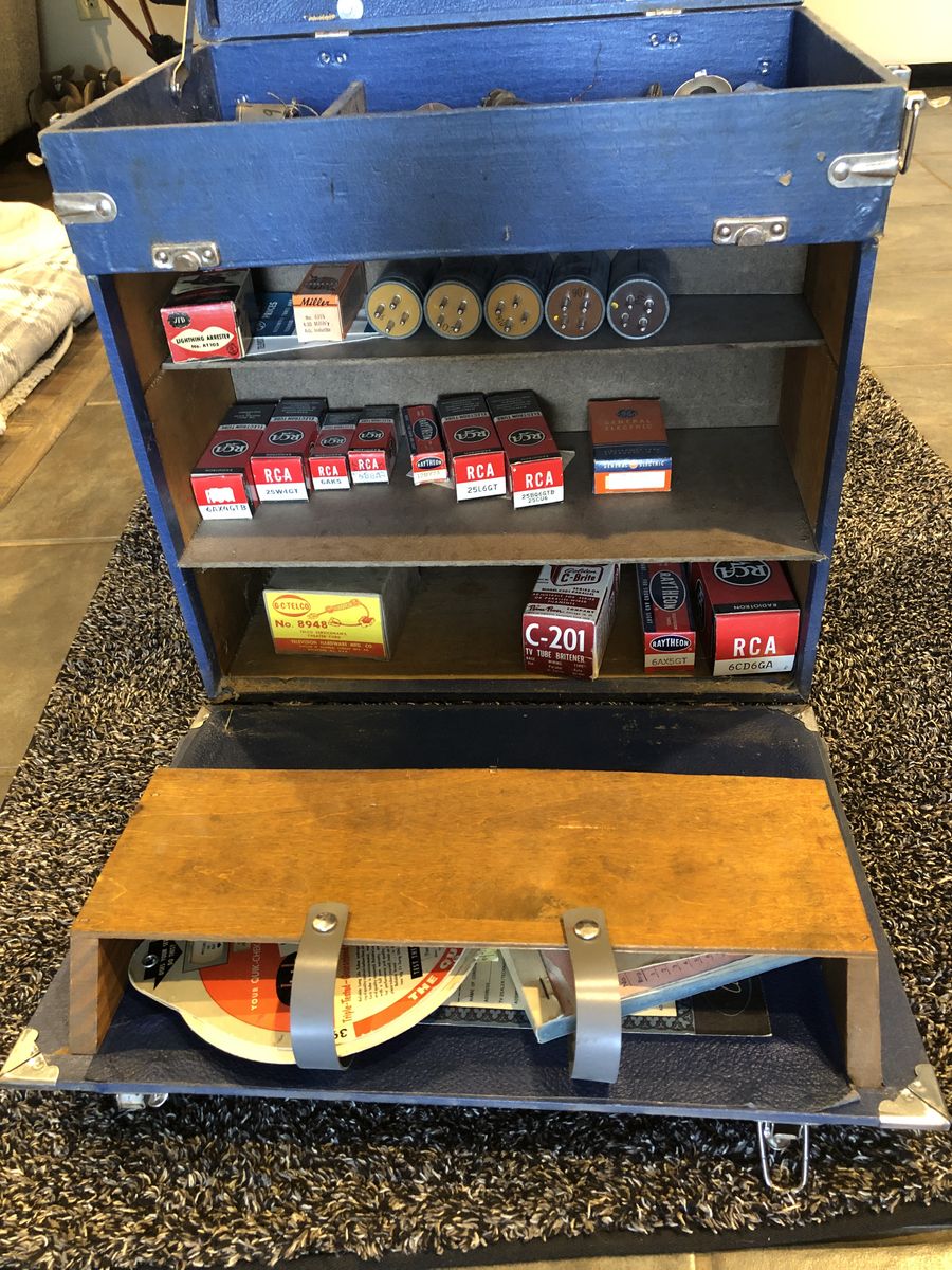 Vintage CBS Vacuum Tube Repairman Caddy