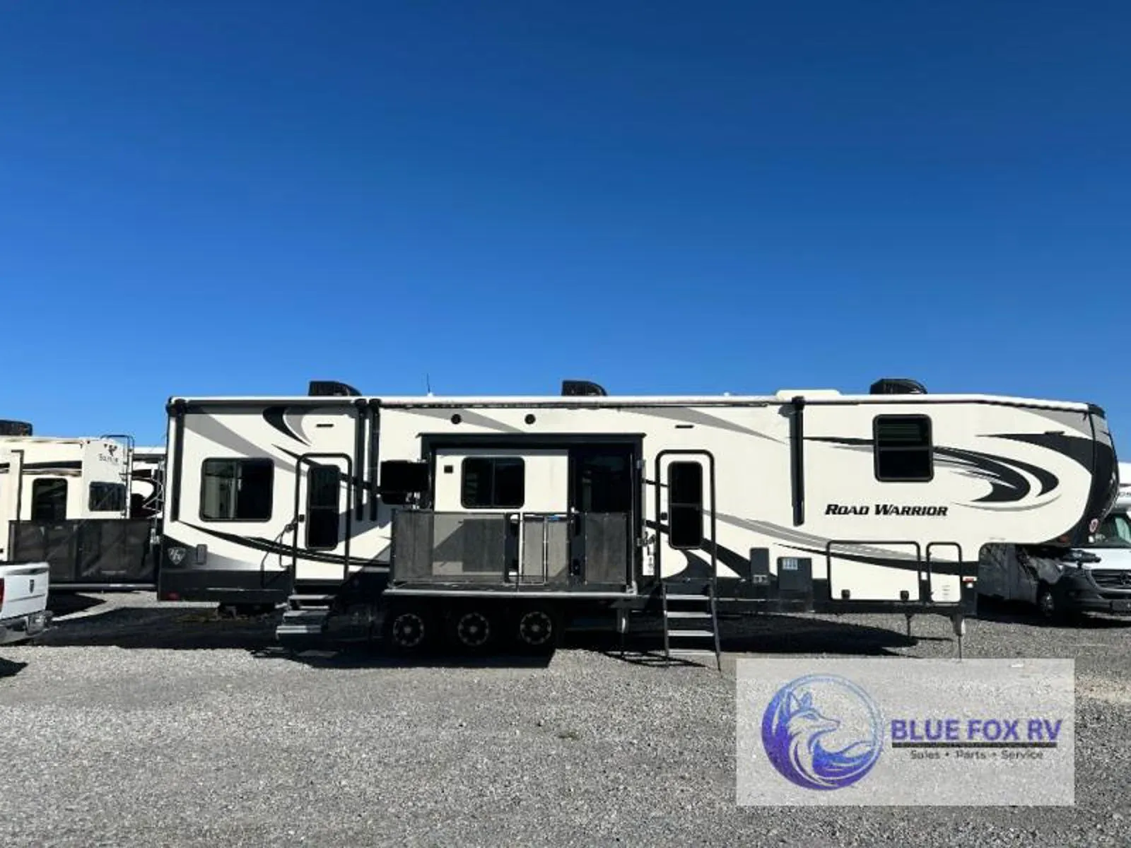 Used 2018 Thor Heartland Road Warrior 428