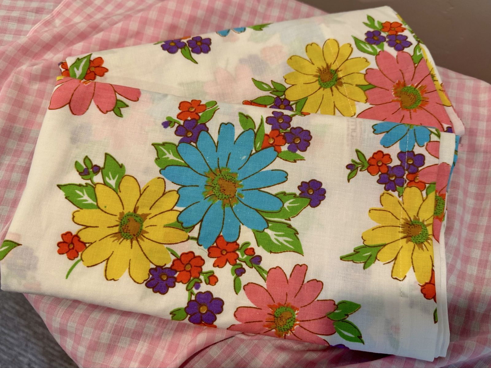 Vintage Canon Monticello Floral Bedsheet Remnants