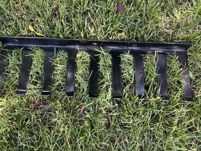 Baseball & Softball Bat Rack Display or Storage, Heavy Duty Steel Wall Mount Bat Holder
