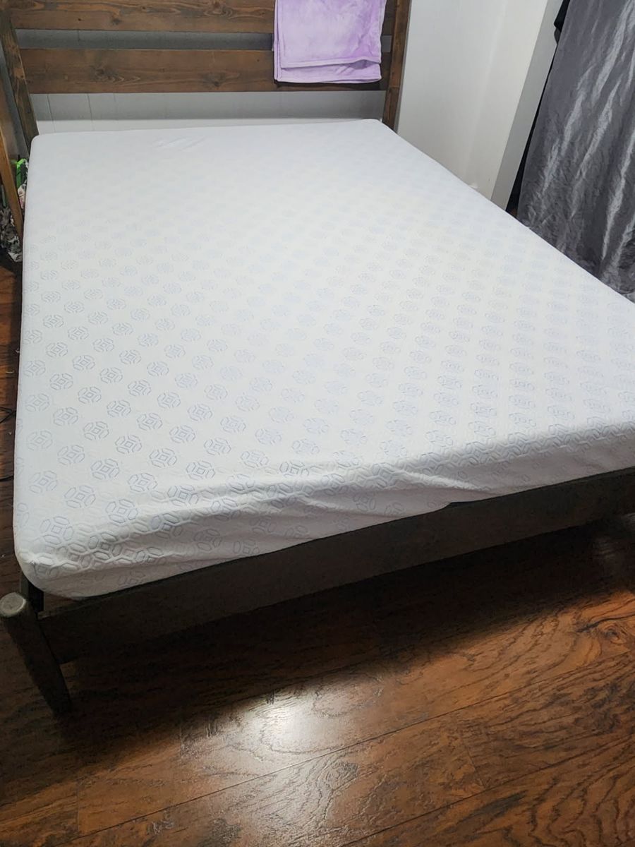 Queen memory foam mattress