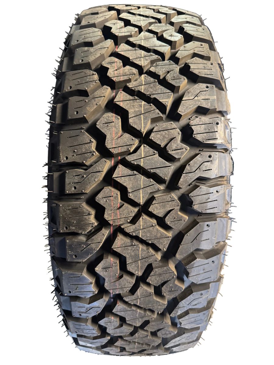 2 NOS KENDA KLEVER R/T KR601 BSW LT 33 10.5 17 121R 10PLY RUGGED TERRAIN TIRE 601018