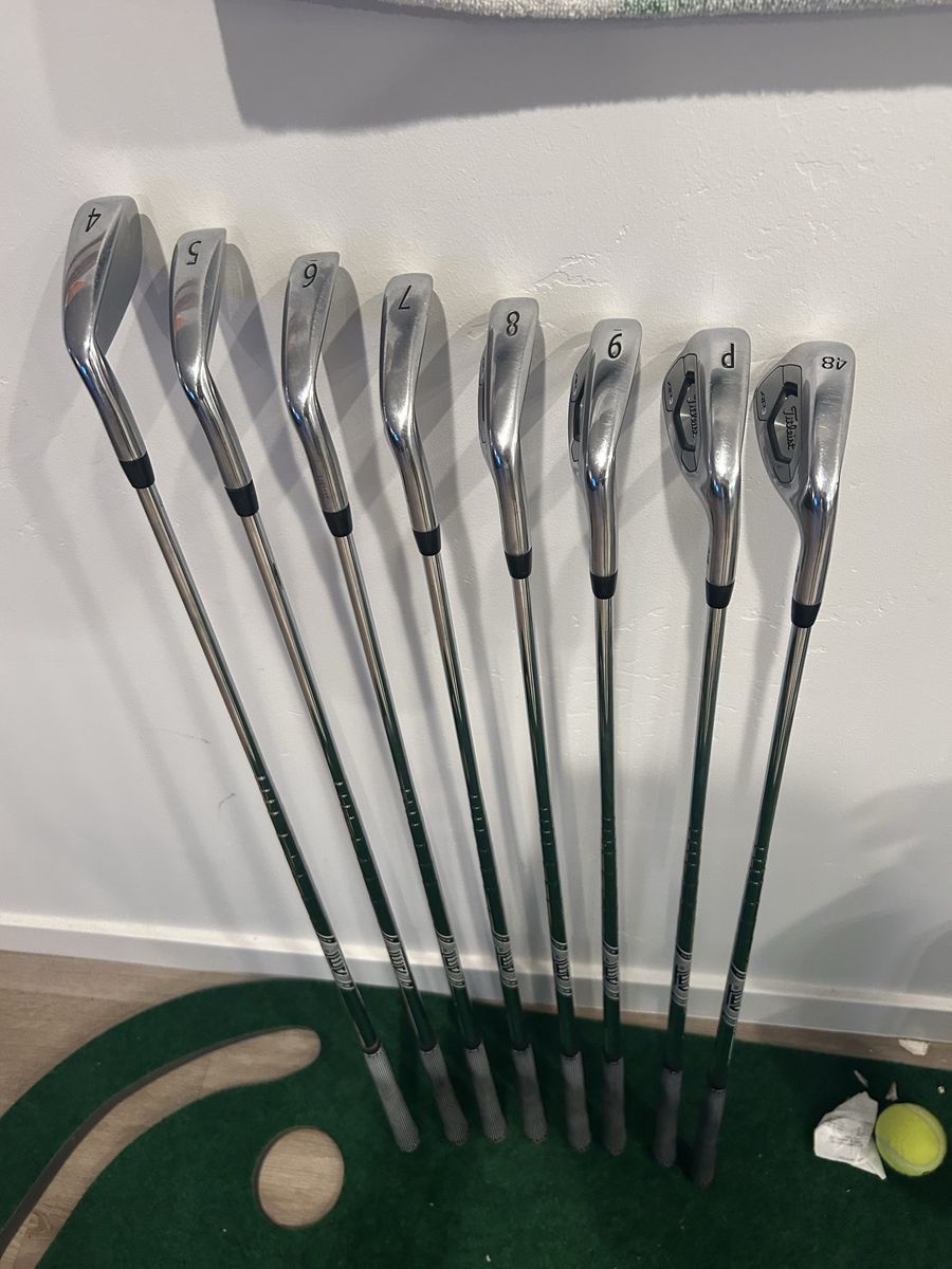 Titleist AP3 718 irons RH