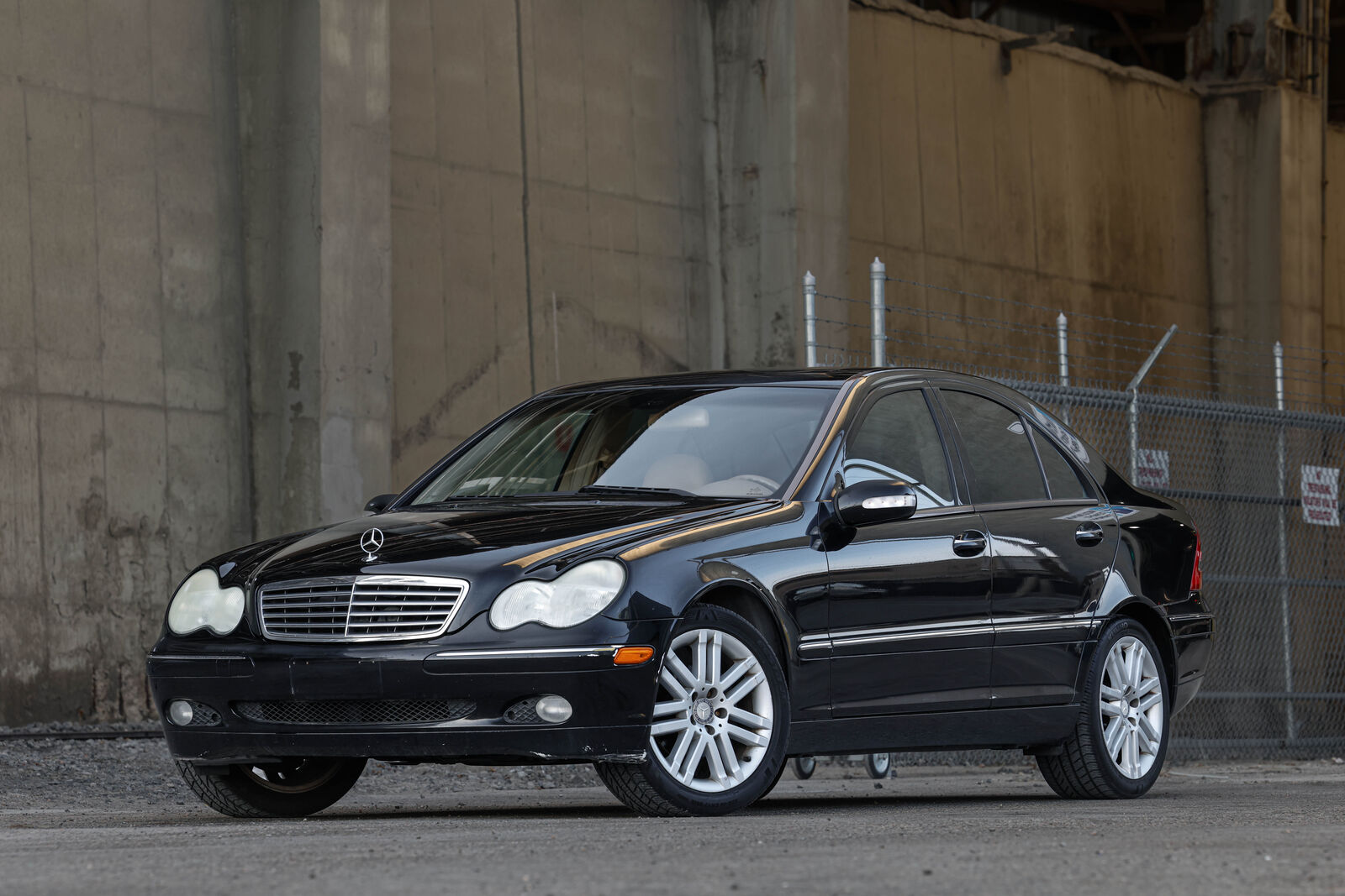 2004 MERCEDES-BENZ CCLASS C 240