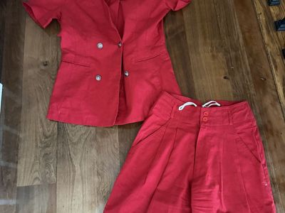 My pantalon vintage brand suit short set bright red 3/4 size