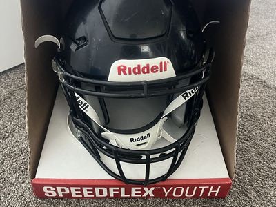 Riddell Speedflex Youth Football Helmet - Black, Size Small - Used 2 Seasons