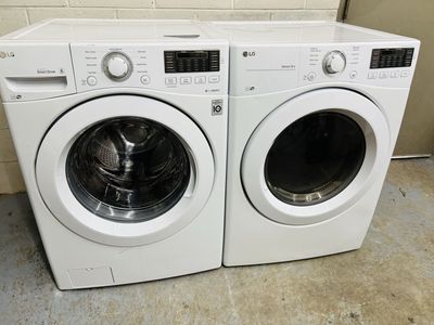 LG stackable washer and dryer set