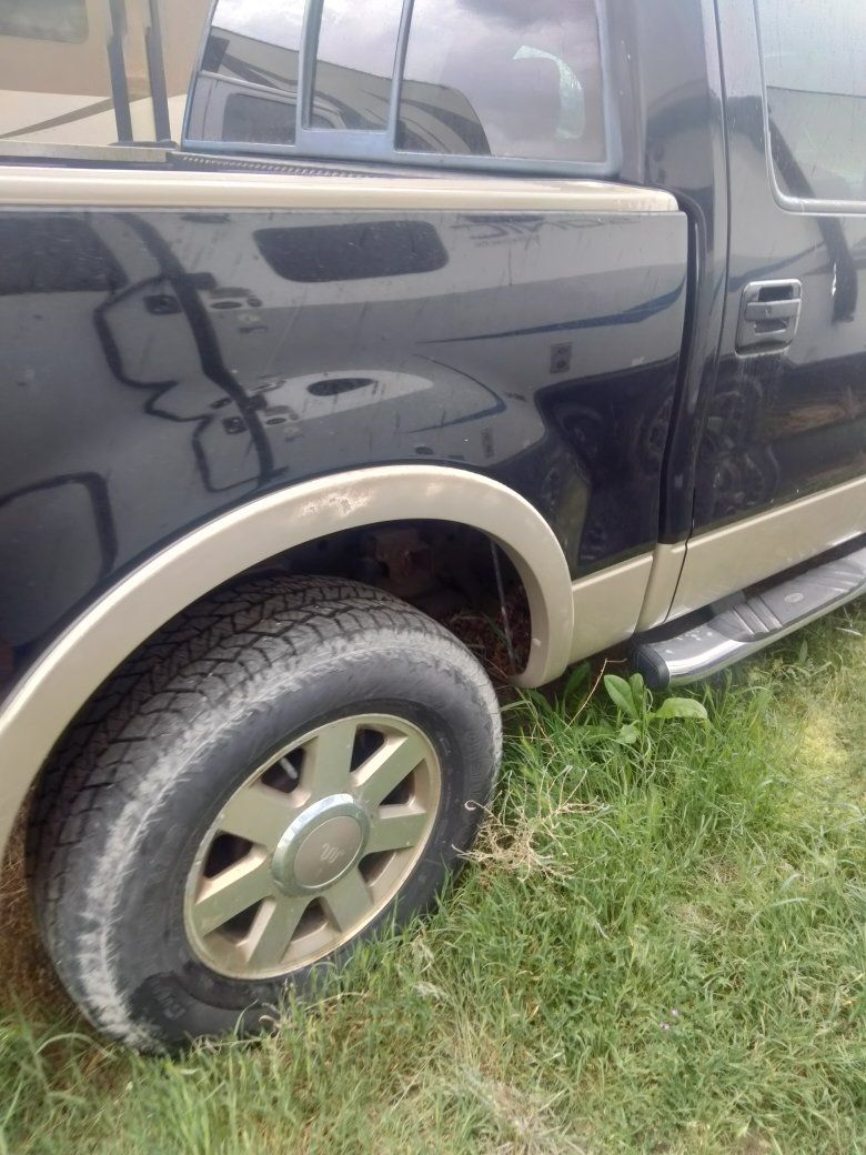 2007 Ford 150 king ranch$ 2000obo