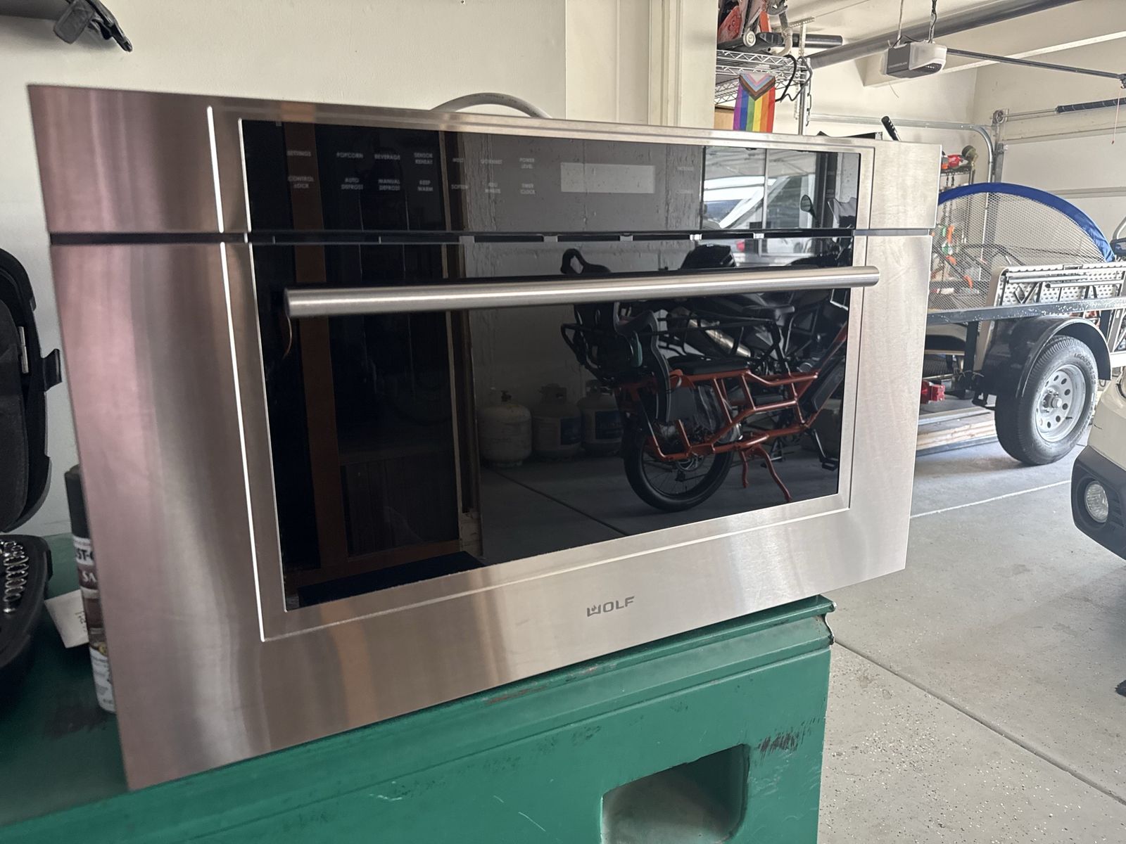 Wolf Microwave