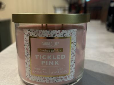 NEW Candle Lite Tickled pink – 3 wick