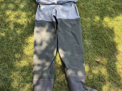 Simms guide classic Gore Tex Fishing waders size XL