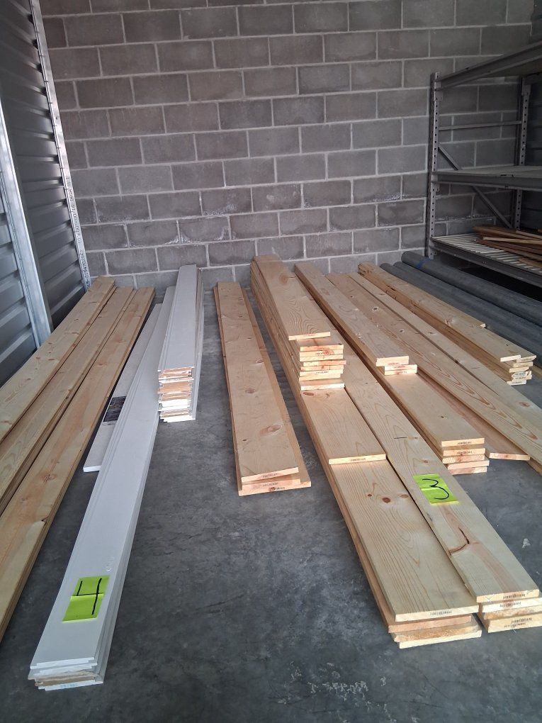 lumber. Pine. Bundle 3,4,and 5