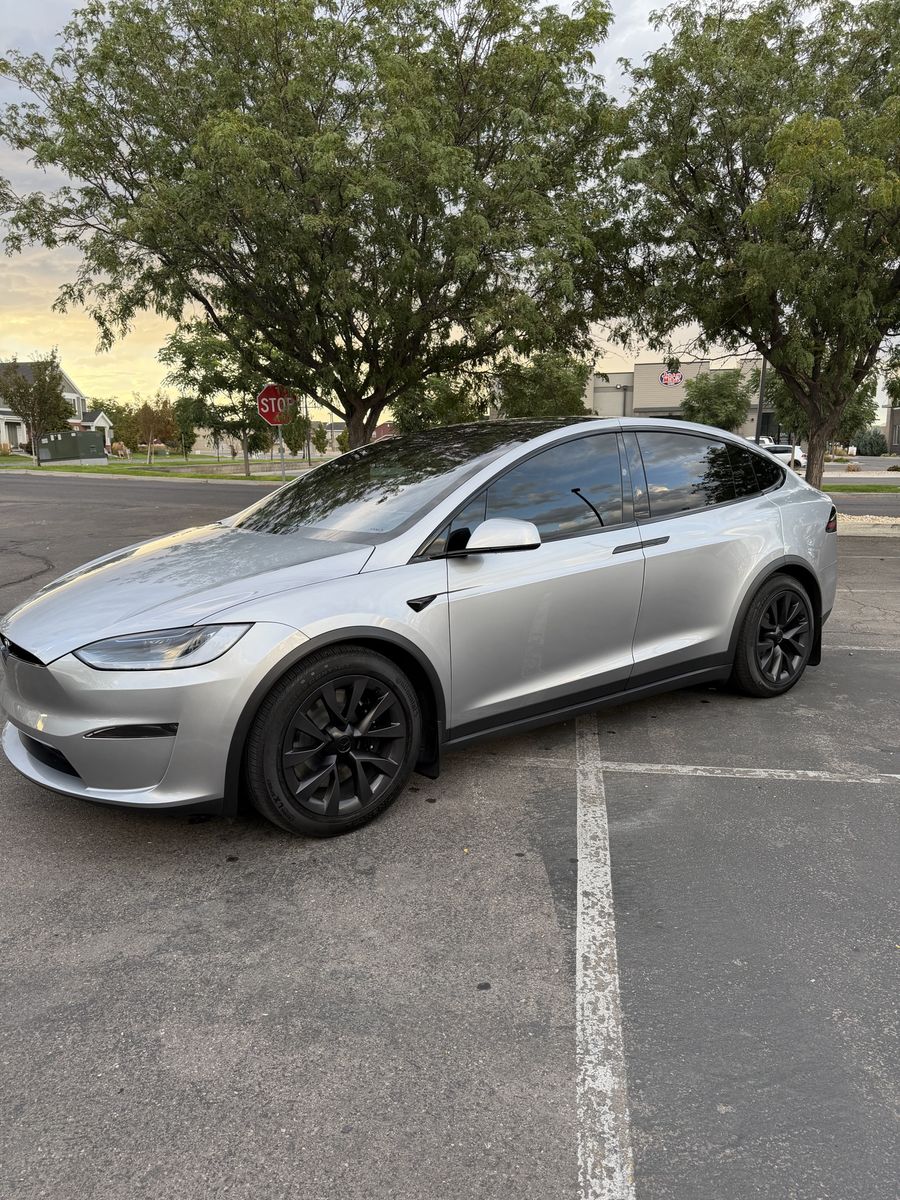 2025 Tesla Model X Long Range