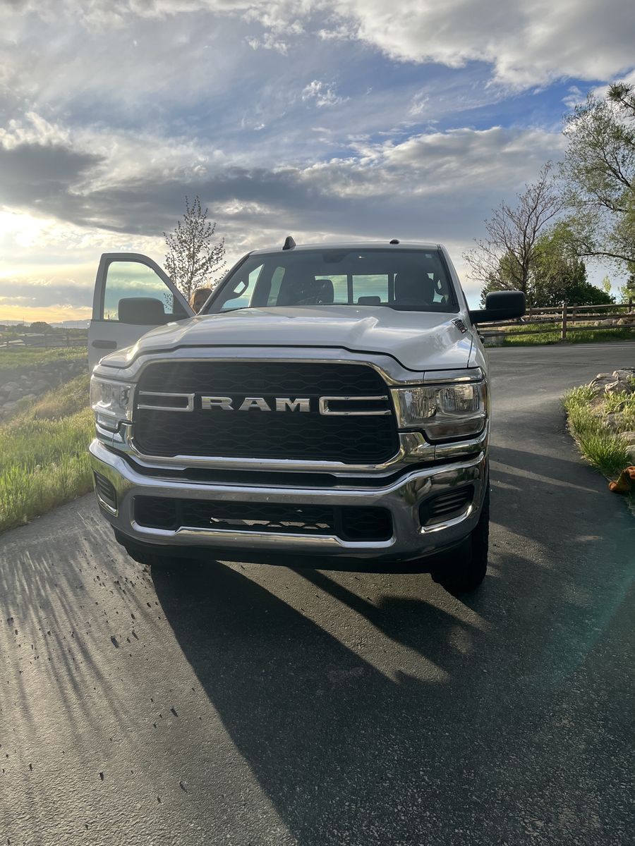 2021 Dodge 2500 RAM Crew Cabe Tradesman