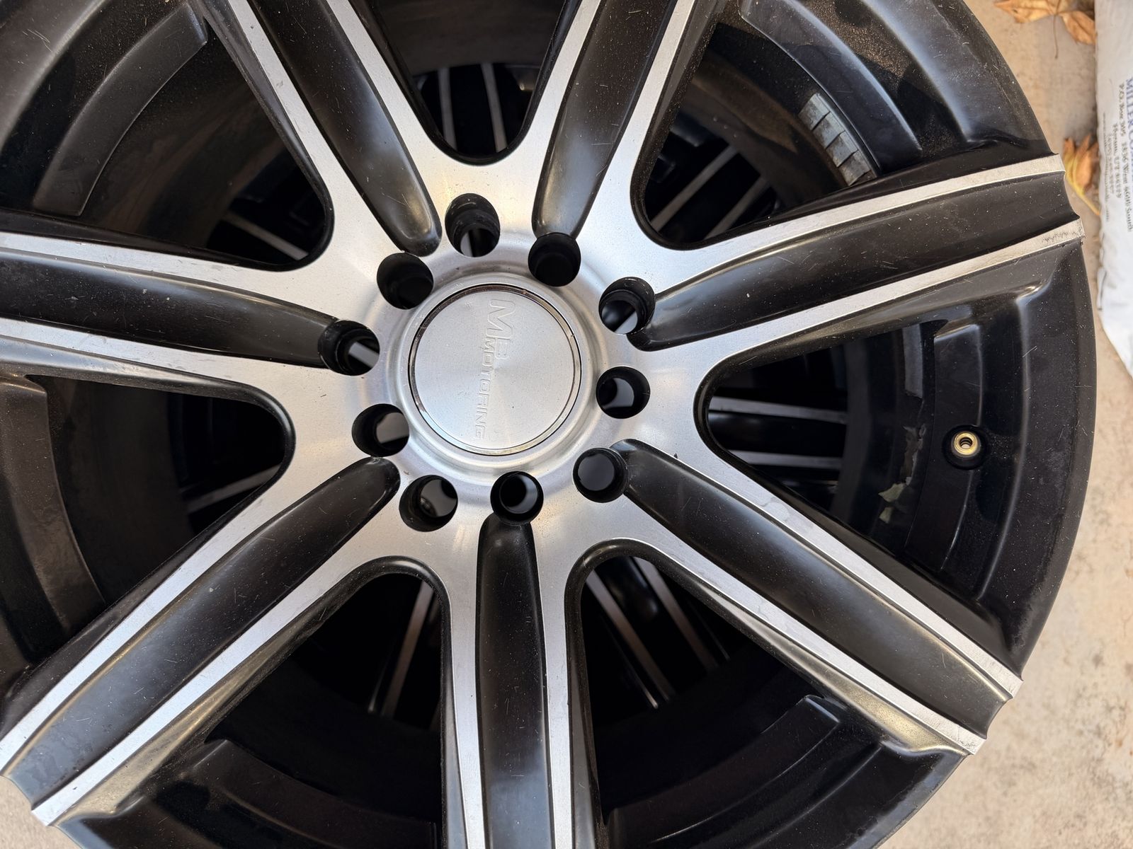 16x7 MB Motoring Multi-Spoke Black and Machined Alloy Wheels Set