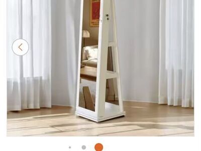 JEWLERY FULL LENGTH MIRROR